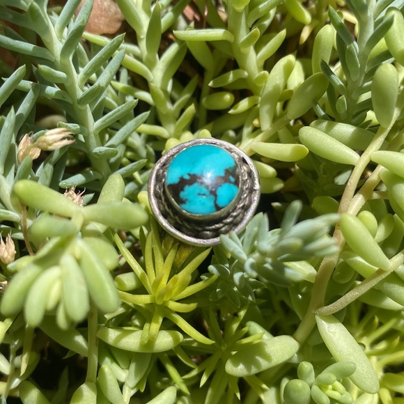 Artist made Real American turquoise and silver ring size 7 - Picture 4 of 4
